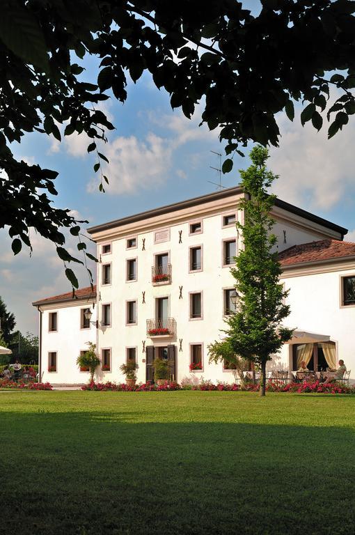 Hotel Villa Dei Carpini Oderzo Extérieur photo